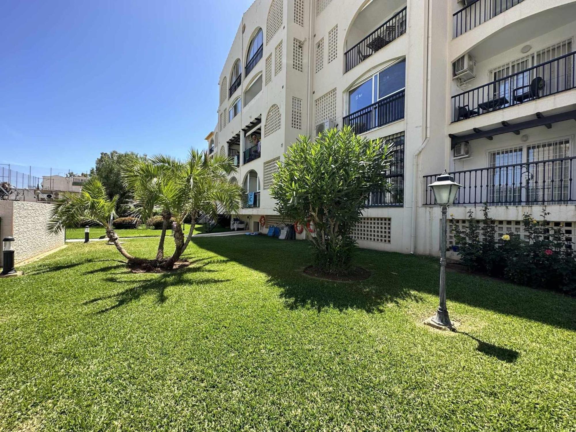 Apartamento La Carihuela A 2 Minutos De La Playa Torremolinos Exterior photo